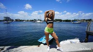 Original 2600 px/ 1462 px