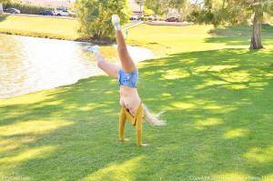 Original 1280 px/ 852 px