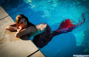 Original 2000 px/ 1278 px