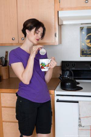 Original 1067 px/ 1600 px