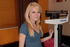 Original 3000 px/ 2008 px