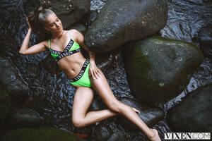 Original 3000 px/ 2000 px