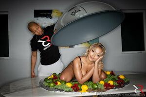 Original 3000 px/ 2000 px