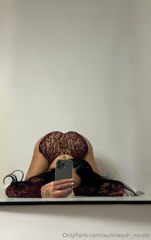 Original 1284 px/ 2044 px