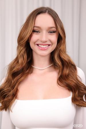 Original 2048 px/ 3070 px