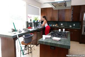 Original 2000 px/ 1333 px