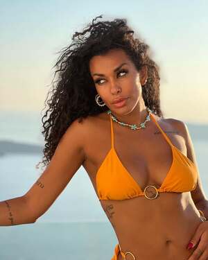 Original 640 px/ 800 px