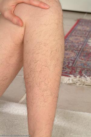 Original 682 px/ 1024 px