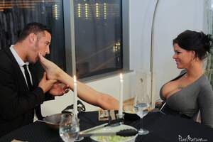 Original 1600 px/ 1067 px