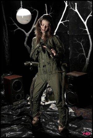 Original 953 px/ 1420 px