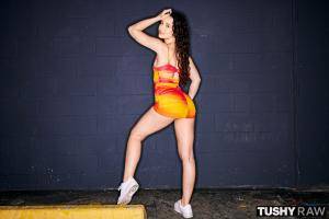 Original 2999 px/ 2000 px