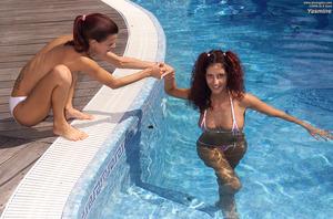 Original 1600 px/ 1057 px