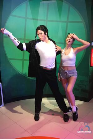 Original 2000 px/ 3000 px