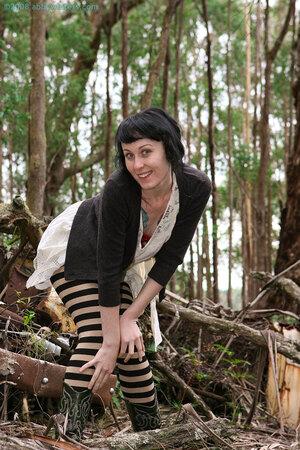 Original 981 px/ 1472 px