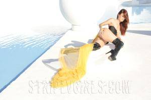 Original 2400 px/ 1594 px