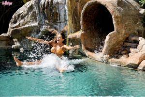 Original 3000 px/ 2001 px