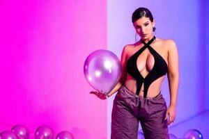 Original 2999 px/ 2000 px