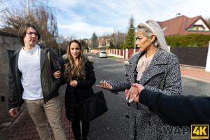 Original 4090 px/ 2727 px