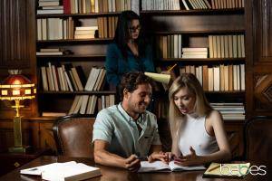 Original 3000 px/ 2000 px