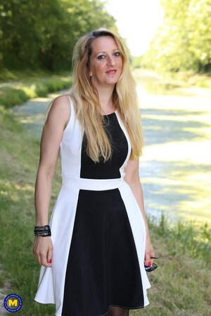 Original 1706 px/ 2560 px