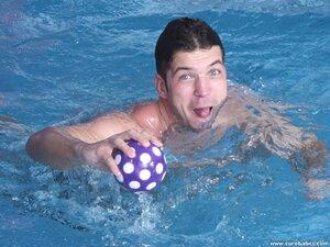 Original 1024 px/ 768 px