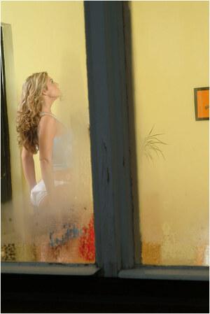 Original 687 px/ 1028 px