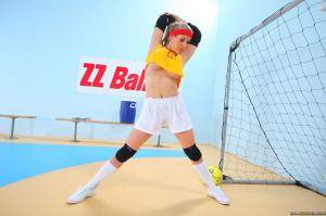 Original 2495 px/ 1663 px