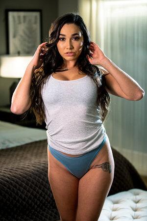 Original 2000 px/ 3000 px