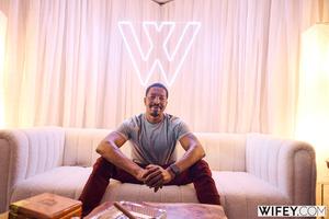 Original 2999 px/ 2000 px