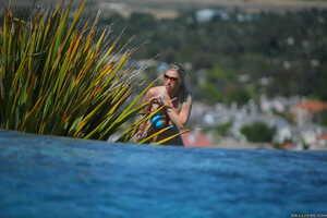 Original 2495 px/ 1663 px