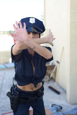 Original 721 px/ 1080 px