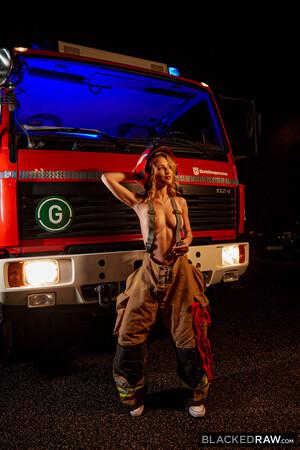 Original 2000 px/ 3000 px