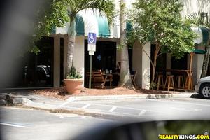 Original 900 px/ 600 px