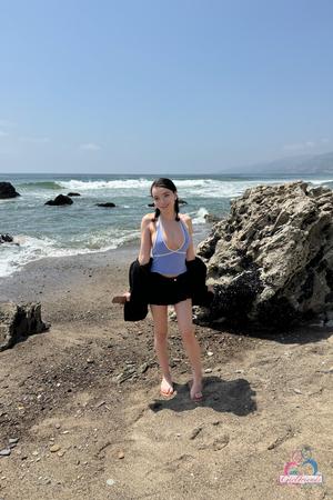 Original 2000 px/ 3000 px