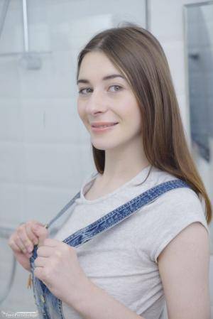 Original 855 px/ 1280 px