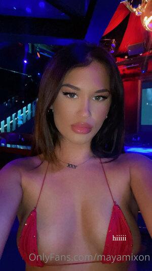 Original 828 px/ 1472 px