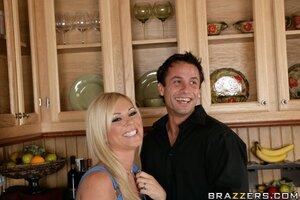 Original 900 px/ 600 px