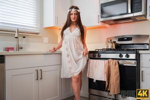 Original 4090 px/ 2727 px