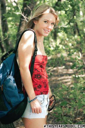 Original 854 px/ 1280 px