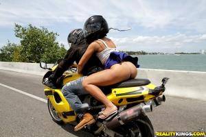 Original 3840 px/ 2560 px