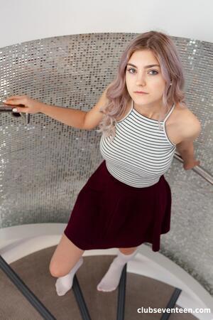 Original 2667 px/ 4000 px