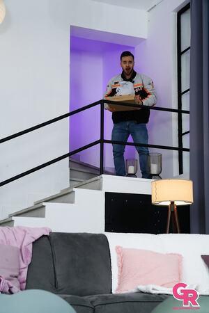 Original 1067 px/ 1600 px