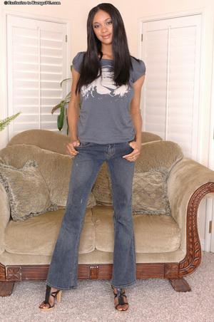 Original 680 px/ 1024 px