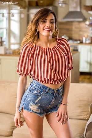 #KarupsPC Penelope Cum - Solo