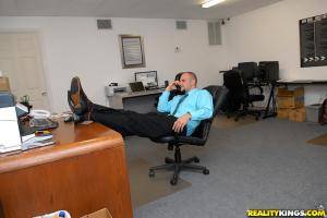 Original 3840 px/ 2568 px