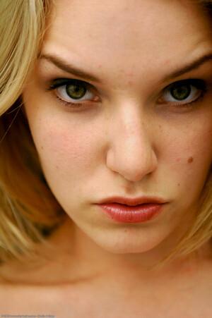 Original 1021 px/ 1536 px