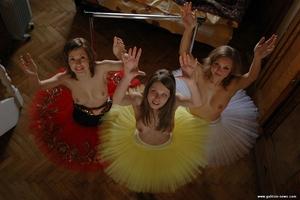 Original 2400 px/ 1596 px