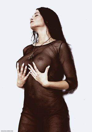 Original 2087 px/ 3000 px