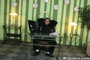 Original 900 px/ 600 px