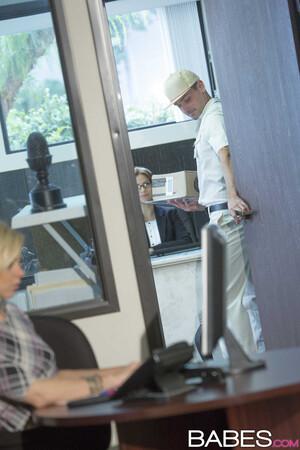 Original 832 px/ 1248 px